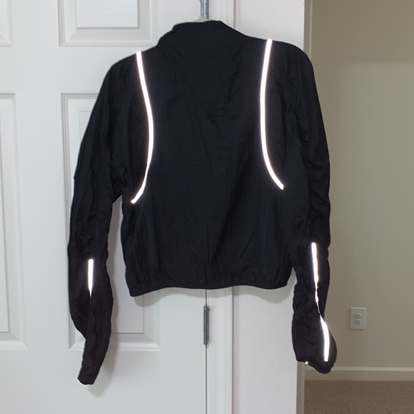 FREE PEOPLE Movement Great Escape Run Windbreaker NWOT (Black) - Picture 5 of 9